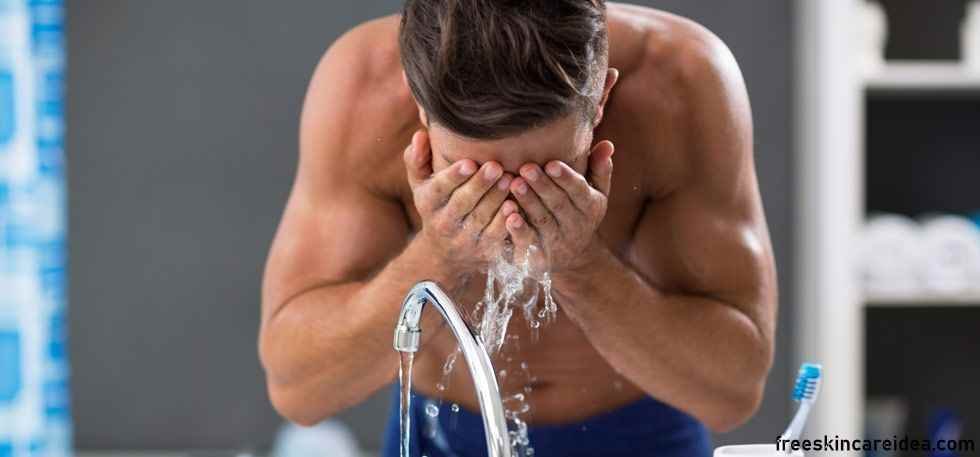 Best Face Wash For Men in 2022